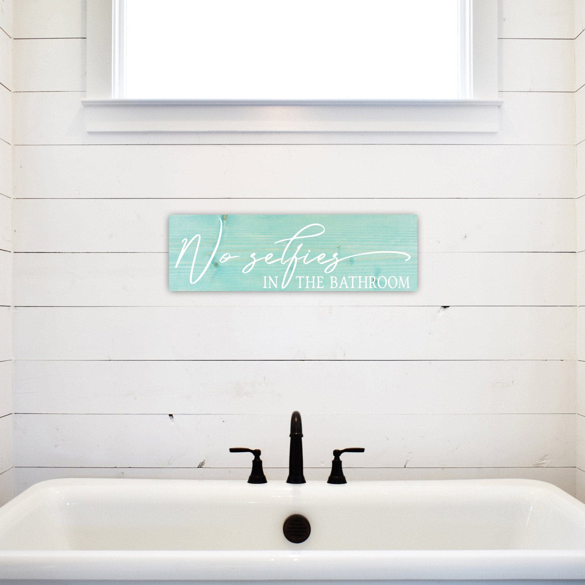 No Selfies in the Bathroom - Dream Big Printables