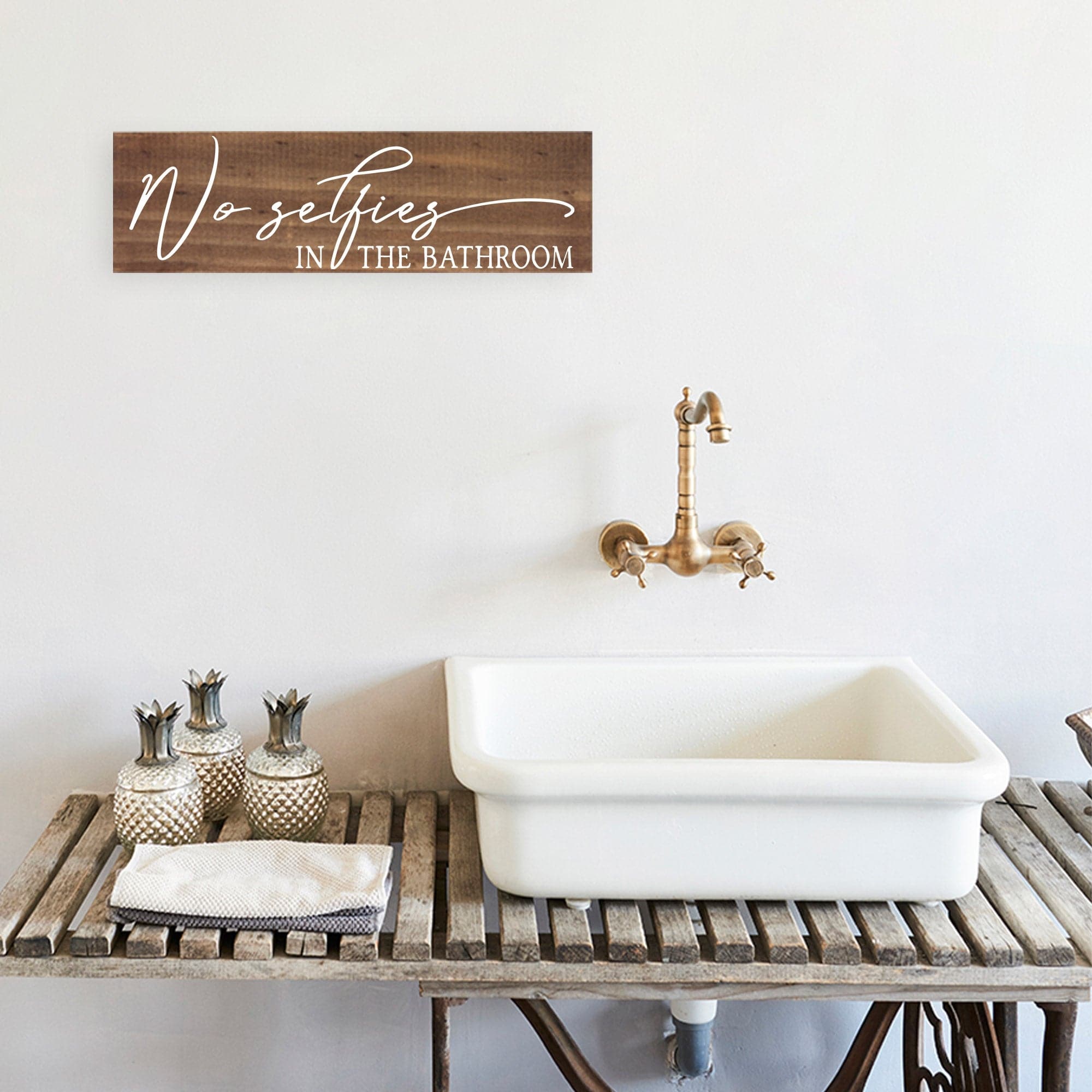 No Selfies in the Bathroom - Dream Big Printables